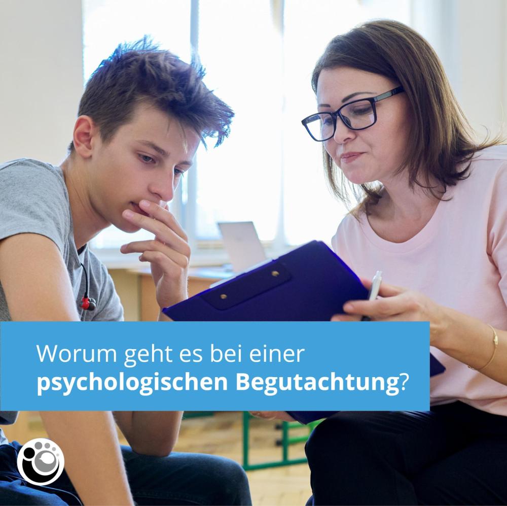 Jugendlicher mit einer Berufspsychologin 